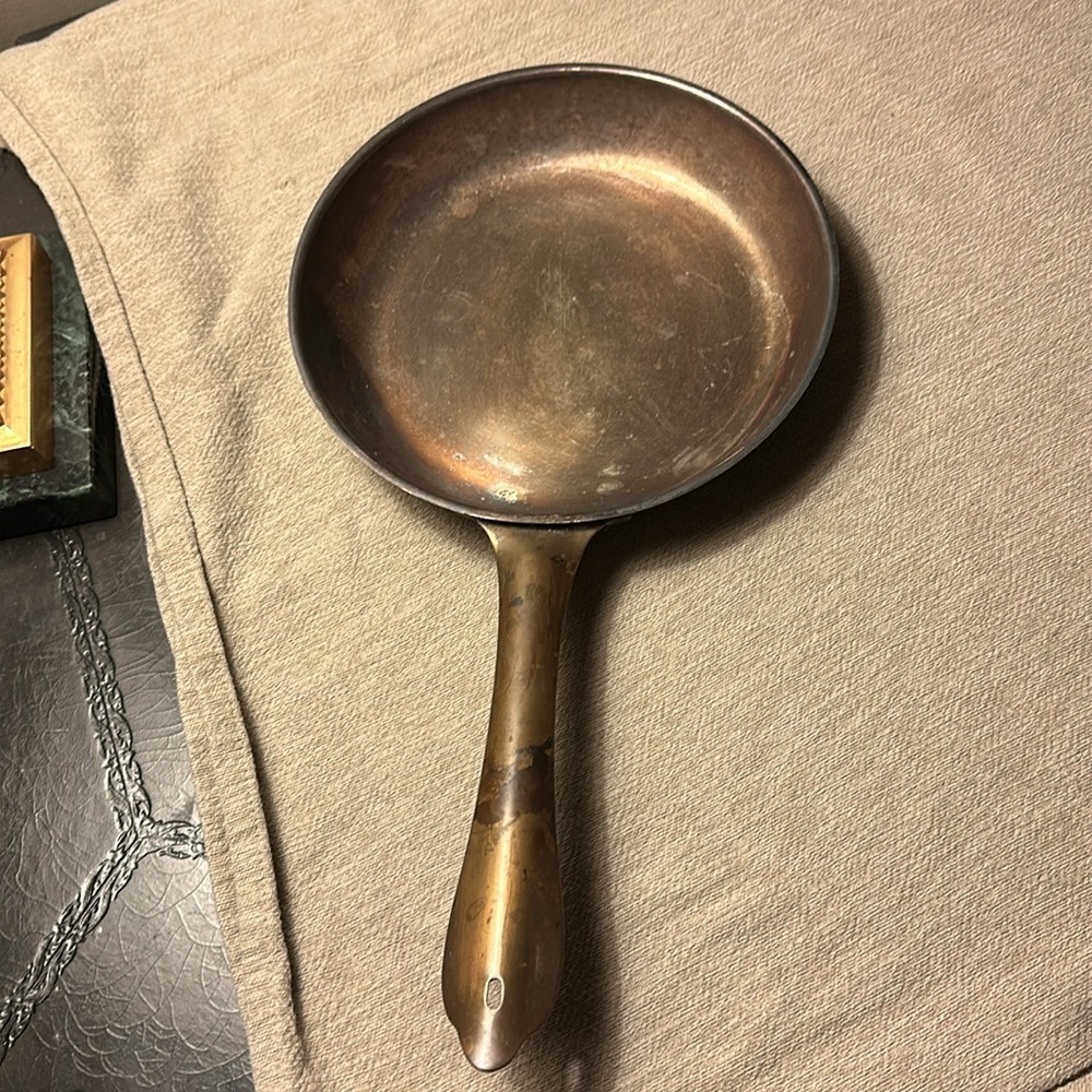 Copper Frying Pan - Picture 2 of 11